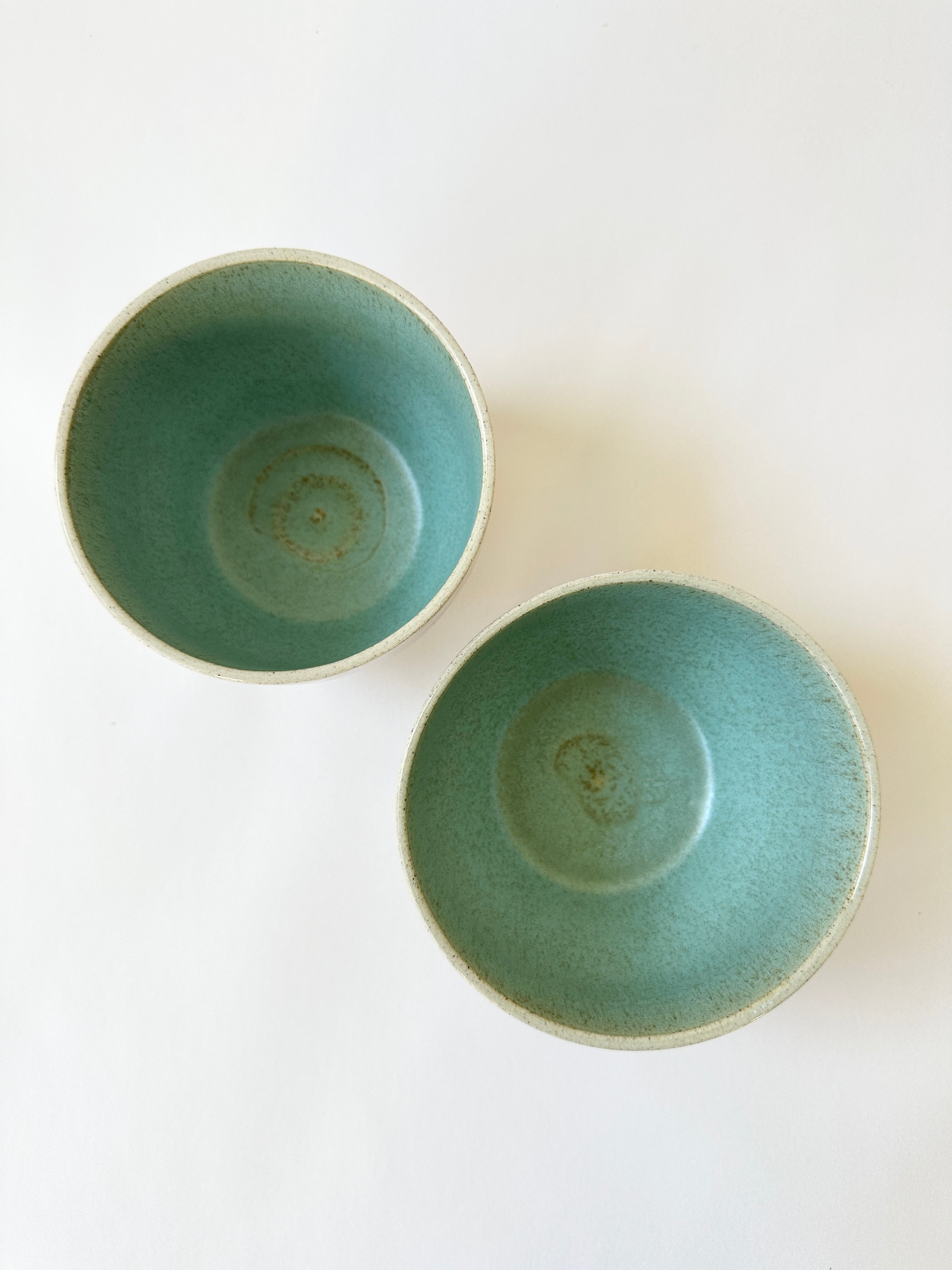Grey Speckled and green bowl set