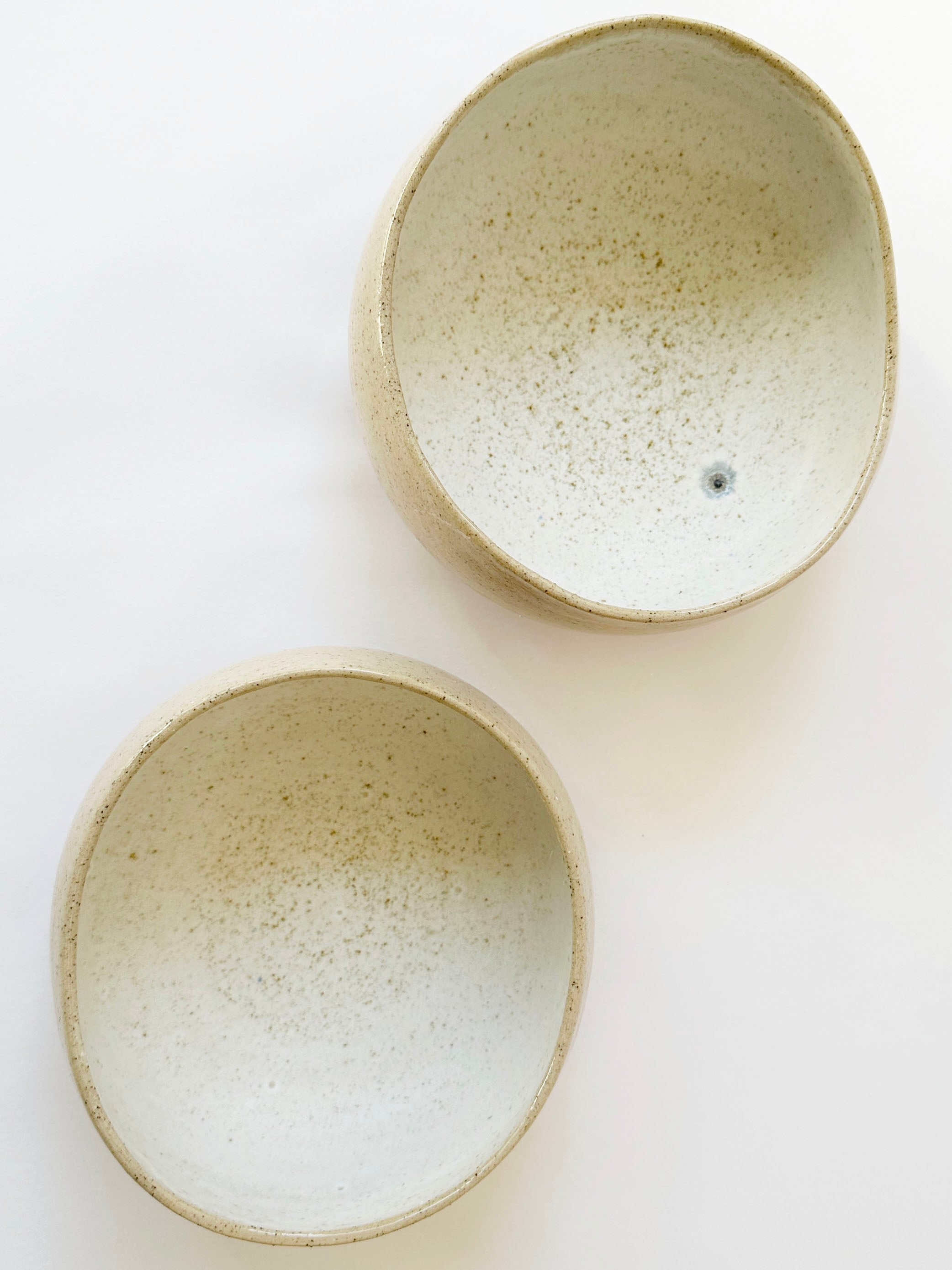 Organic shaped bowl set